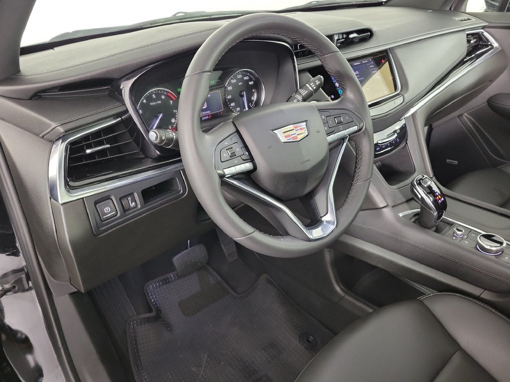 2023 Cadillac XT6 FWD Luxury