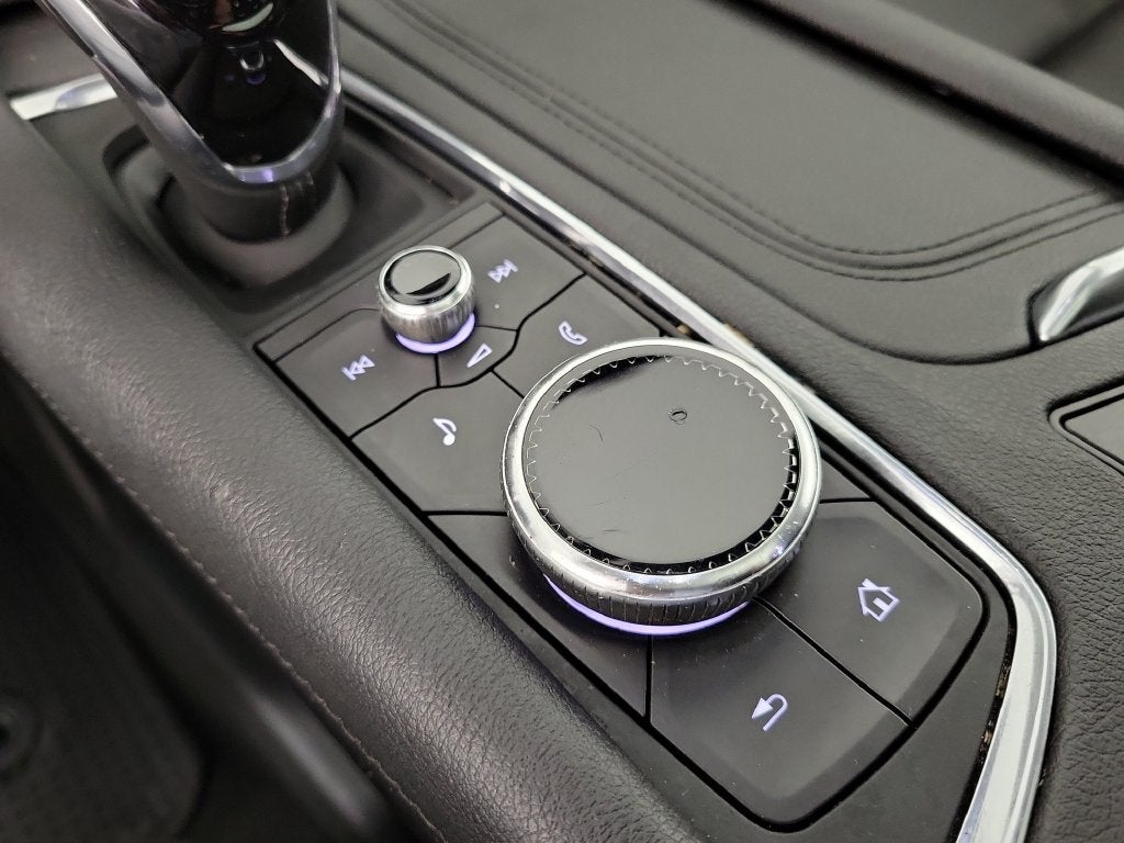 2023 Cadillac XT6 FWD Luxury