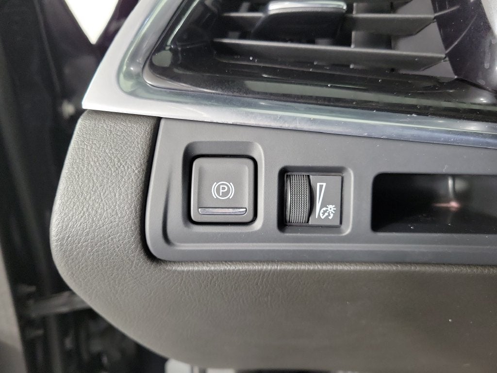 2023 Cadillac XT6 FWD Luxury