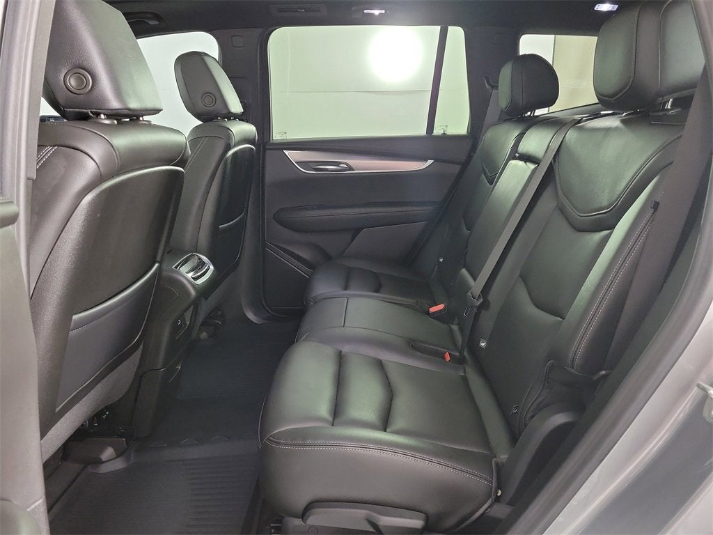 2024 Cadillac XT6 Luxury