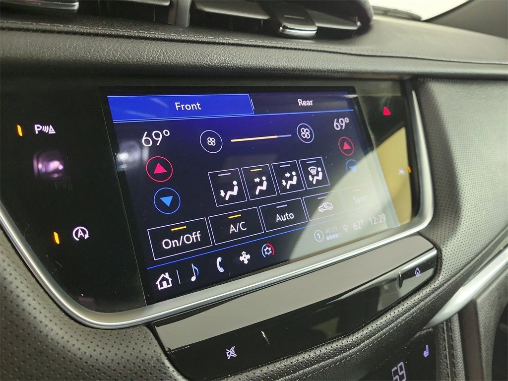 2024 Cadillac XT6 Luxury