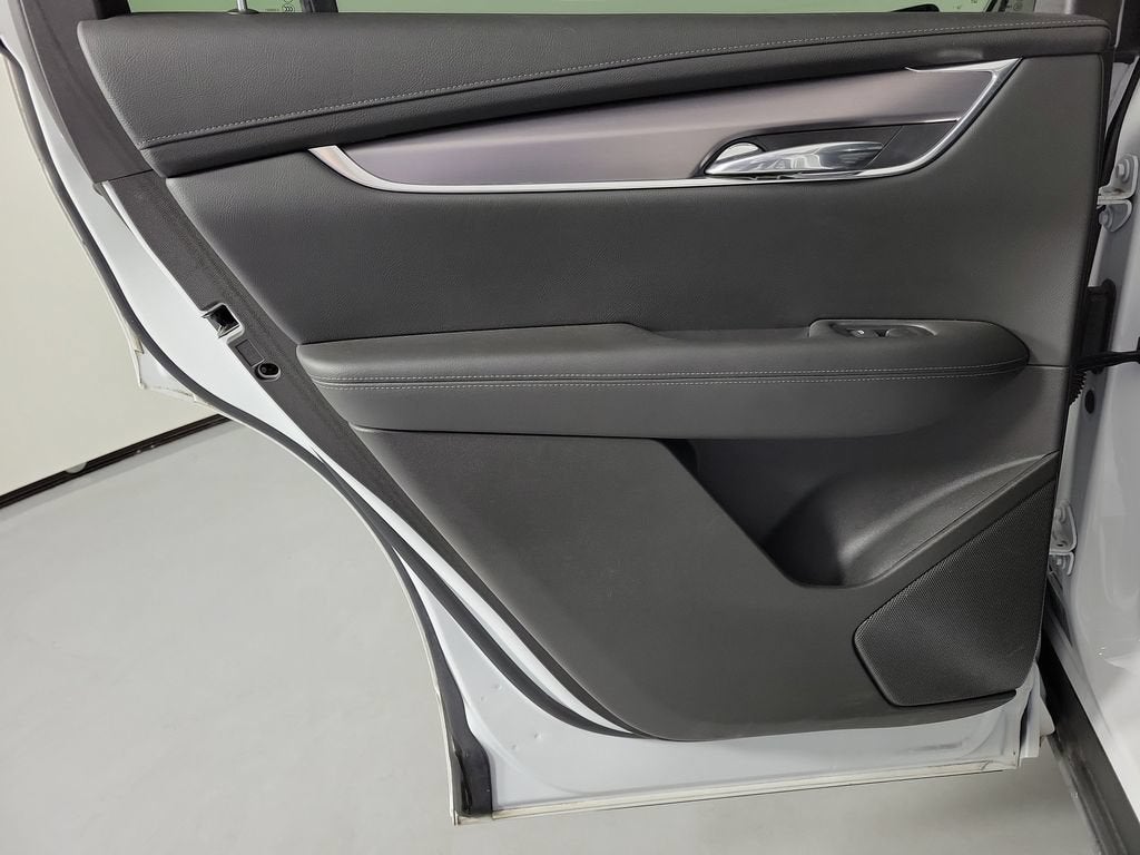 2023 Cadillac XT6 Luxury
