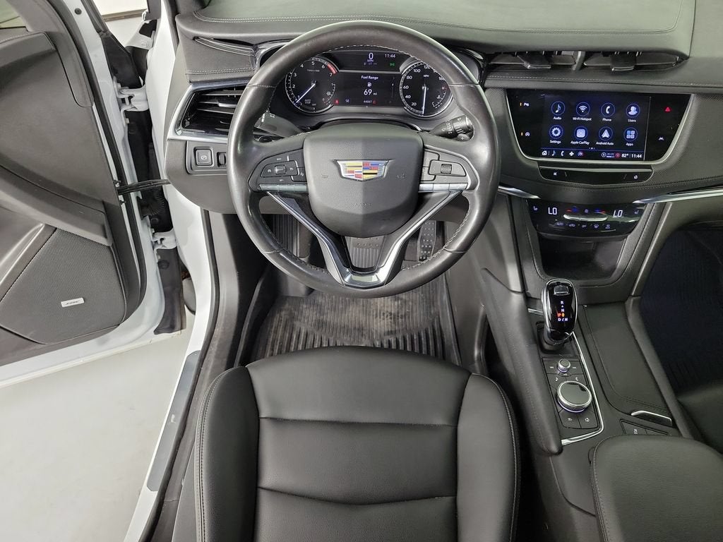 2023 Cadillac XT6 Luxury