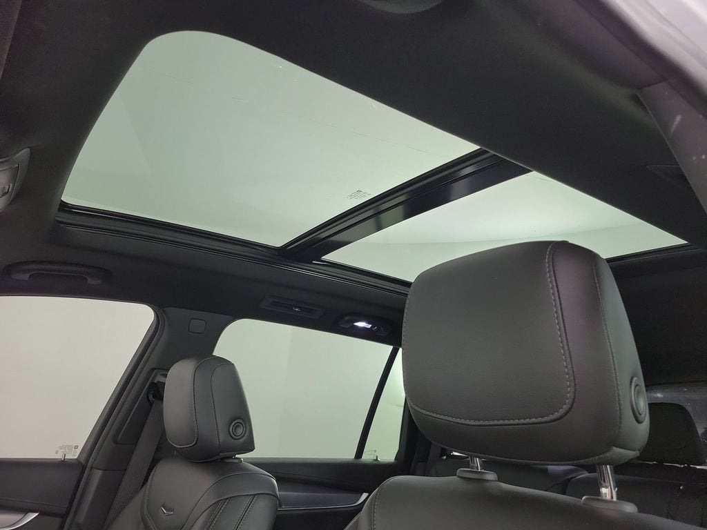 2023 Cadillac XT6 Luxury