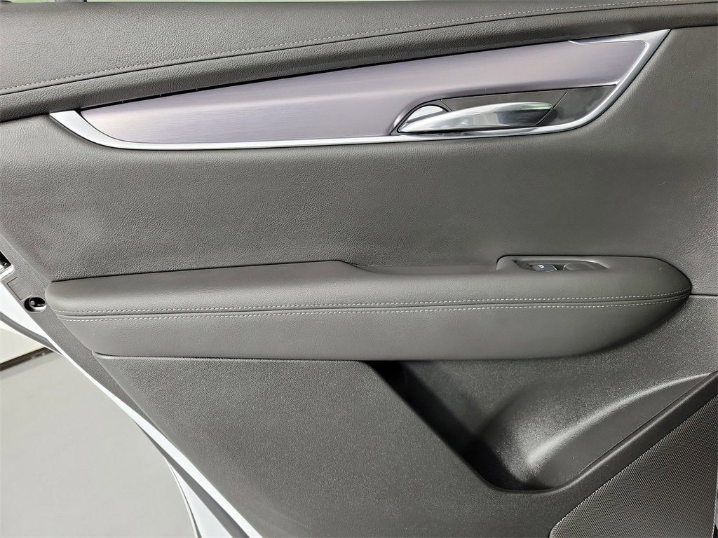 2024 Cadillac XT6 Luxury