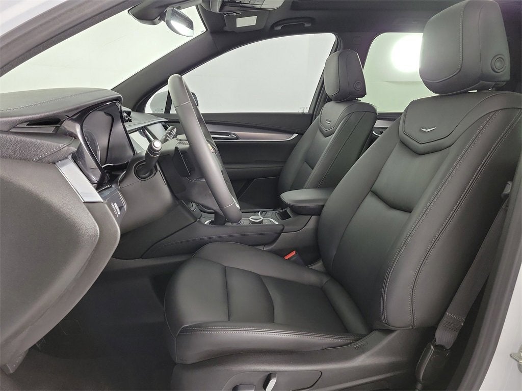 2024 Cadillac XT6 Luxury