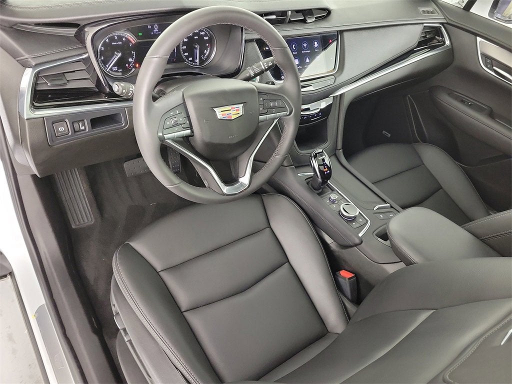 2024 Cadillac XT6 Luxury