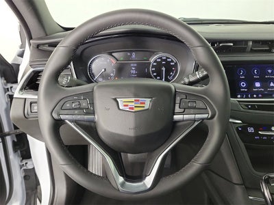 2024 Cadillac XT6 Luxury