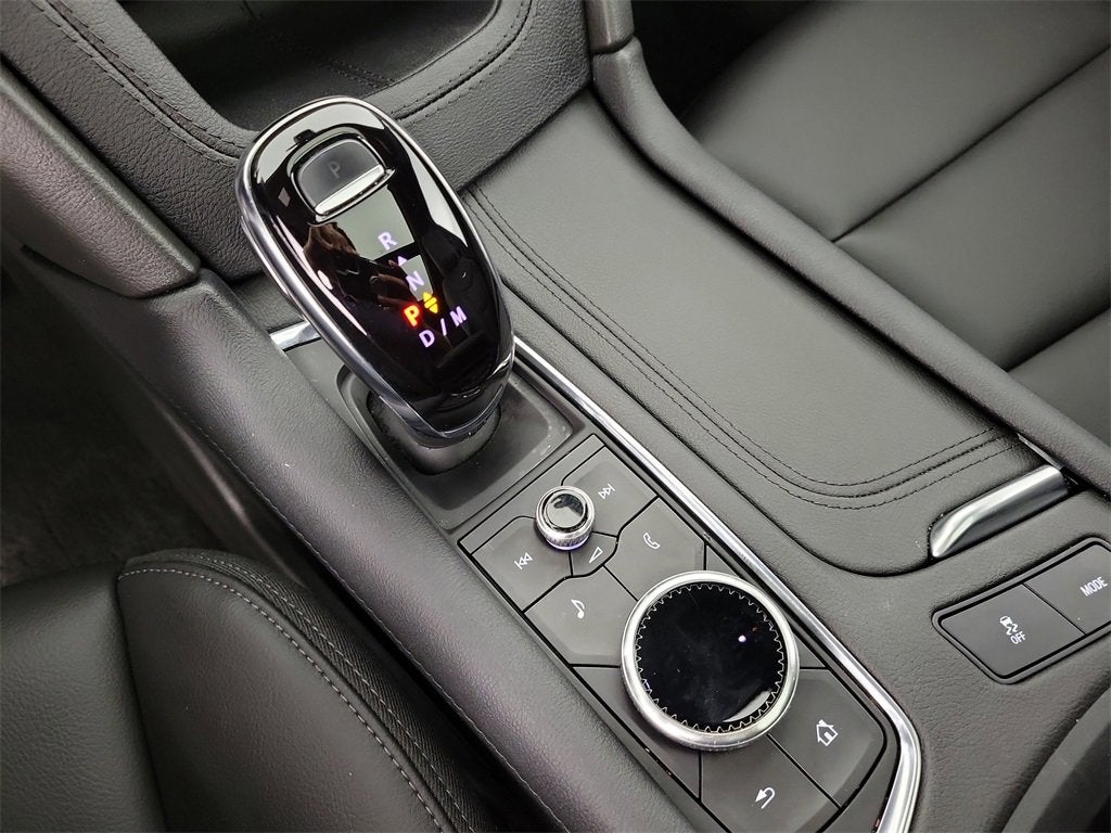 2024 Cadillac XT6 Luxury