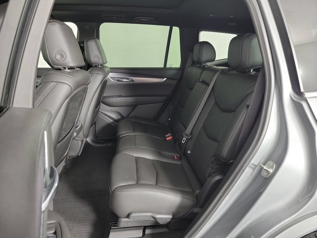 2024 Cadillac XT6 Luxury