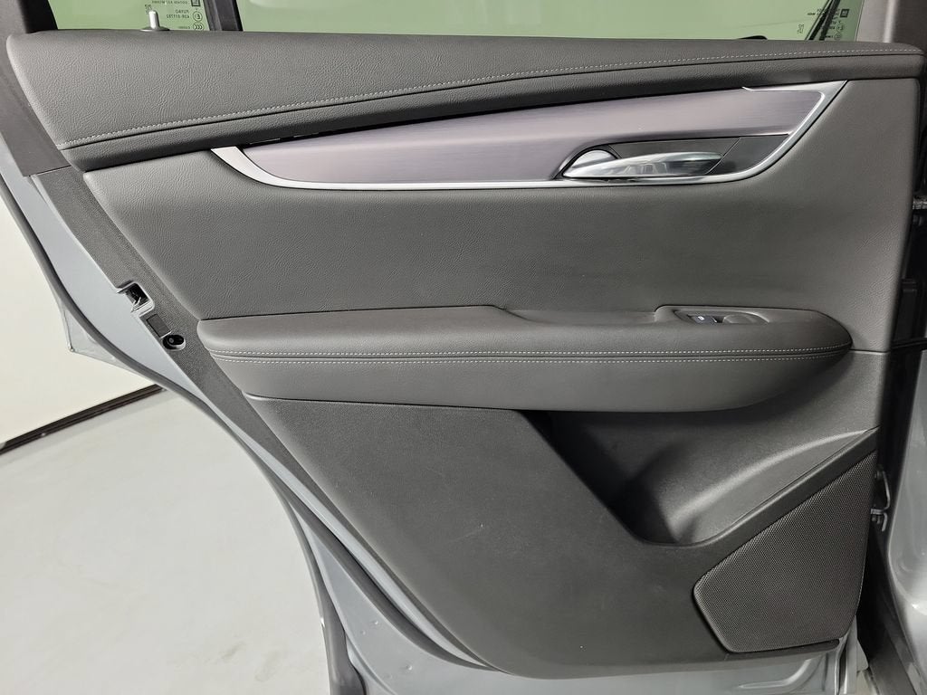 2024 Cadillac XT6 Luxury