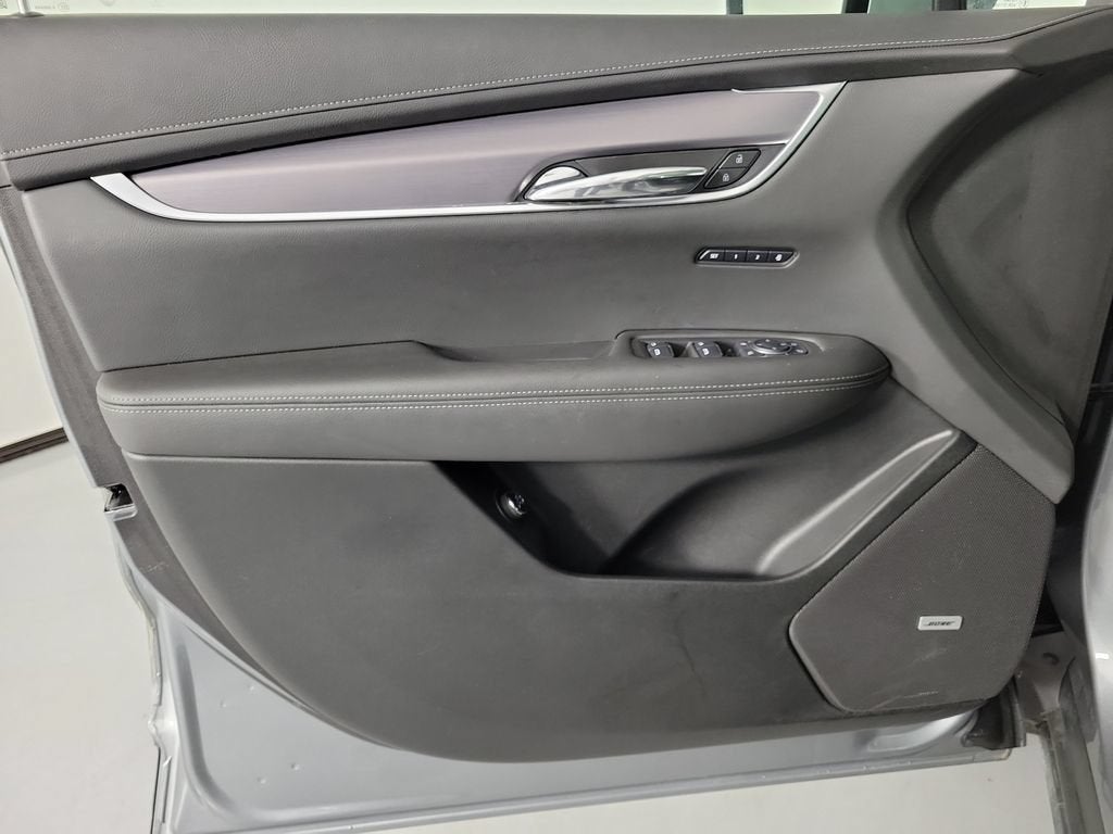 2024 Cadillac XT6 Luxury