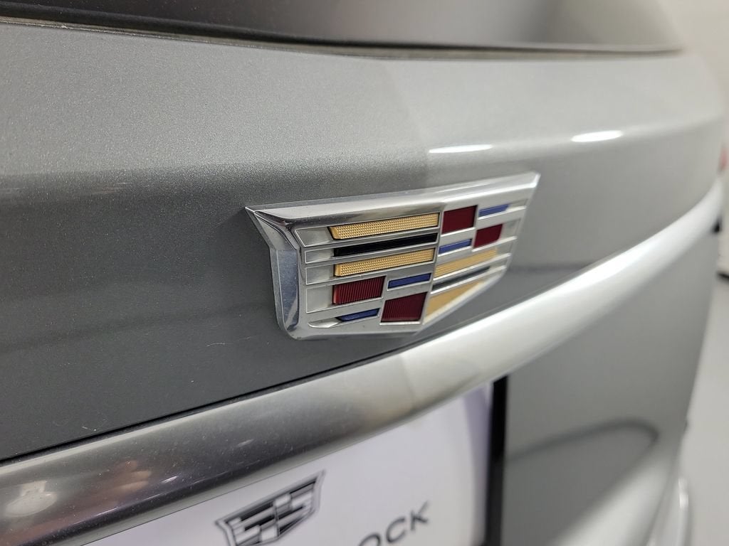 2024 Cadillac XT6 Luxury