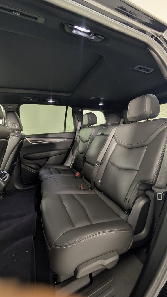 2024 Cadillac XT6 Luxury