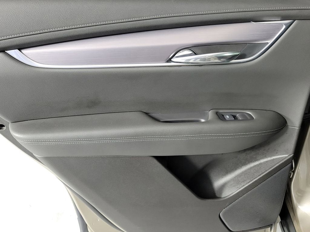 2023 Cadillac XT6 Luxury