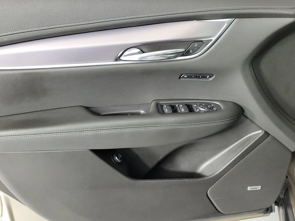 2023 Cadillac XT6 Luxury