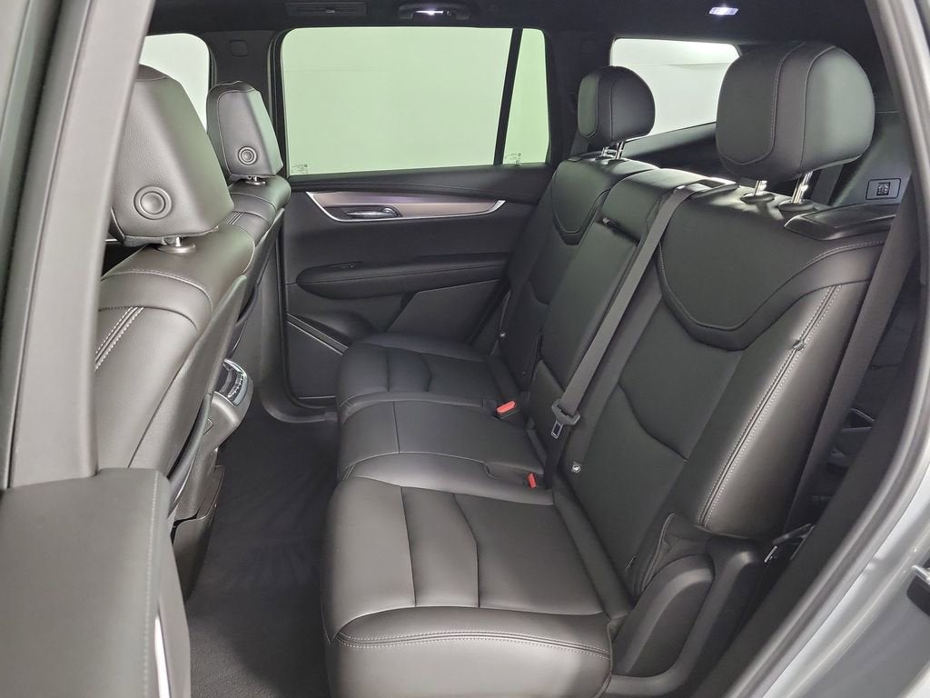2023 Cadillac XT6 Luxury