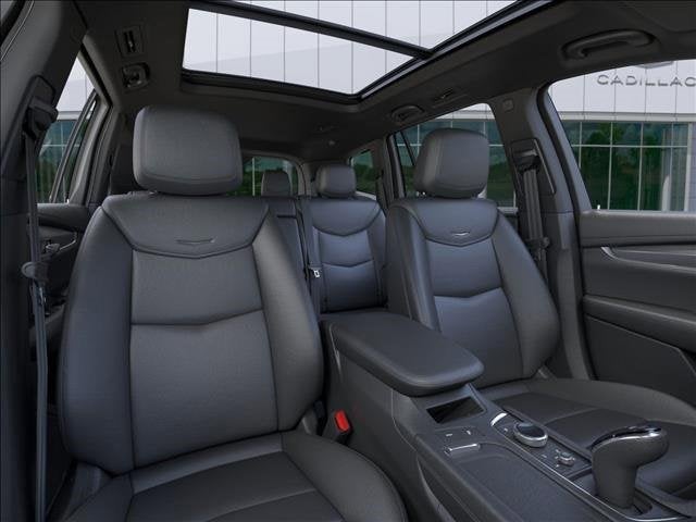 2025 Cadillac XT6 Luxury