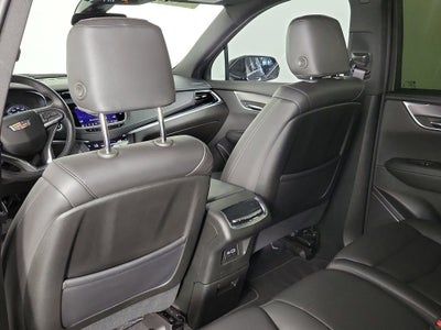 2025 Cadillac XT6 Luxury