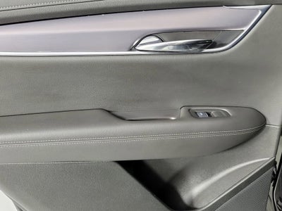 2025 Cadillac XT6 Luxury