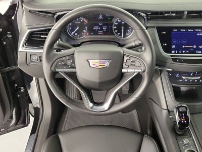 2025 Cadillac XT6 Luxury