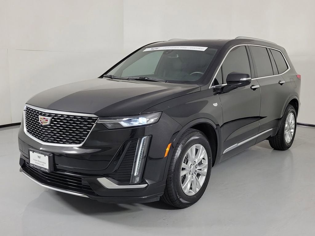 2025 Cadillac XT6 Luxury