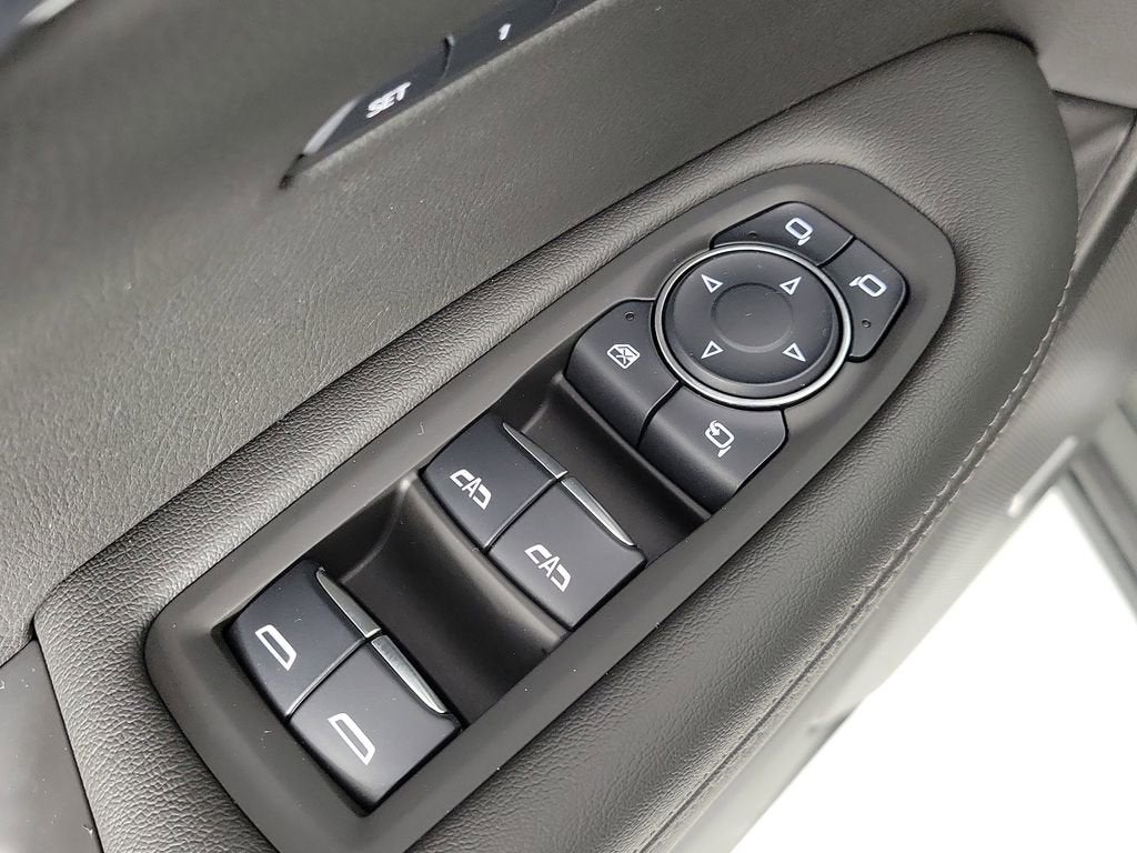 2025 Cadillac XT6 Luxury