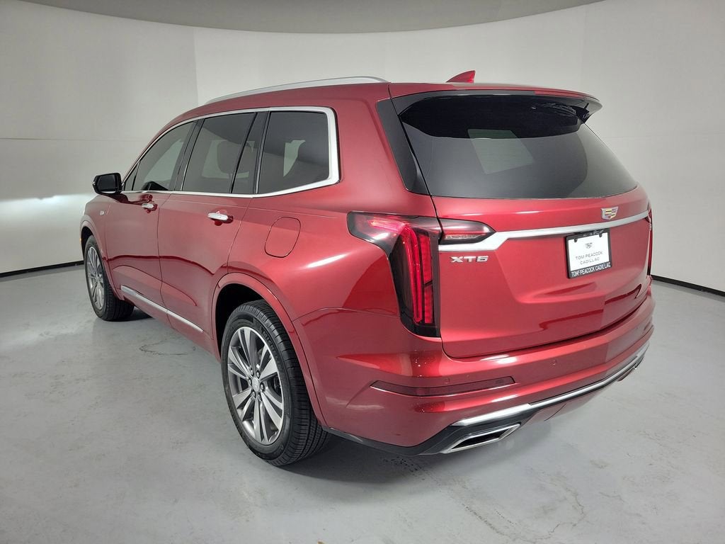 2022 Cadillac XT6 Luxury