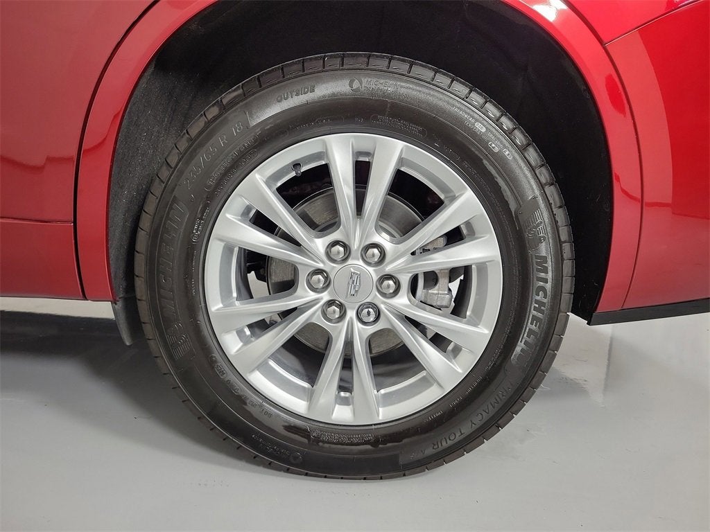 2025 Cadillac XT6 Luxury