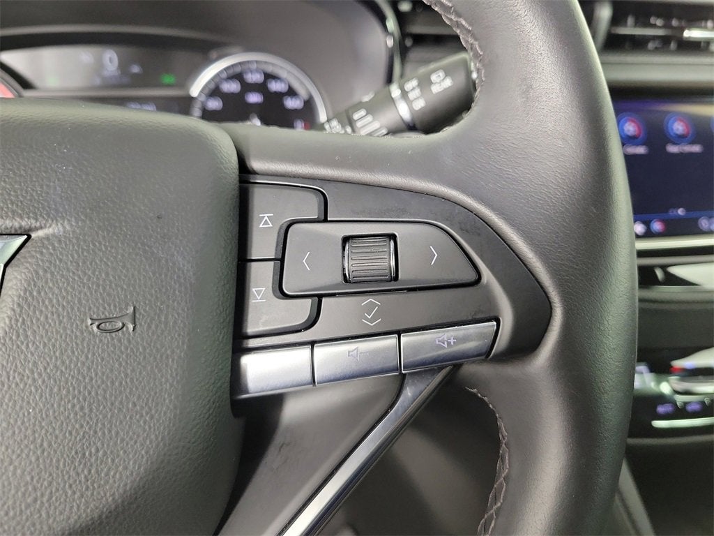 2025 Cadillac XT6 Luxury