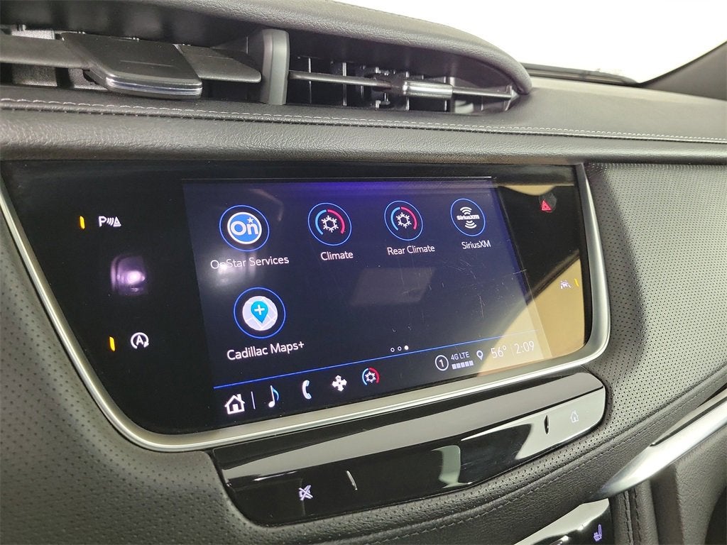 2025 Cadillac XT6 Luxury