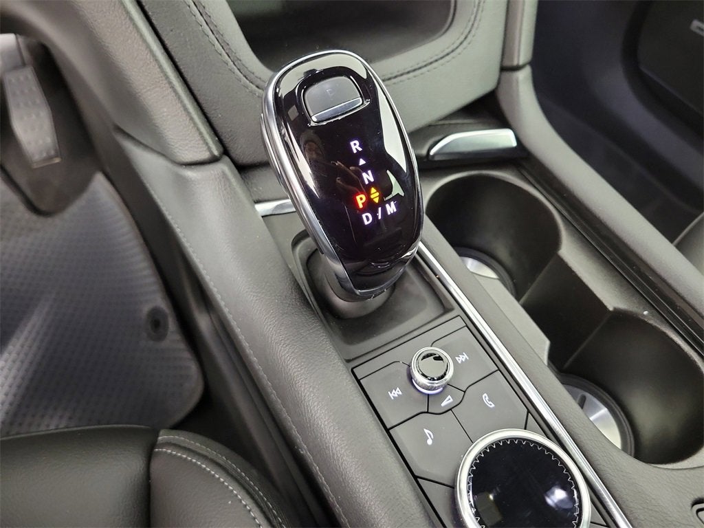 2025 Cadillac XT6 Luxury