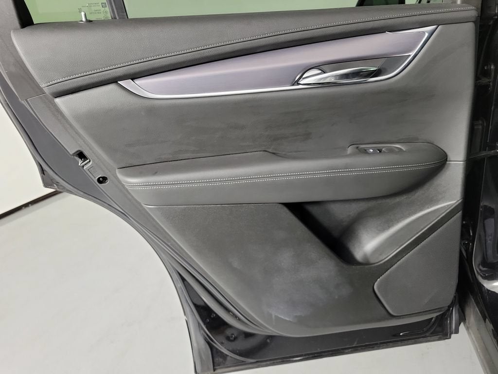 2024 Cadillac XT6 Luxury