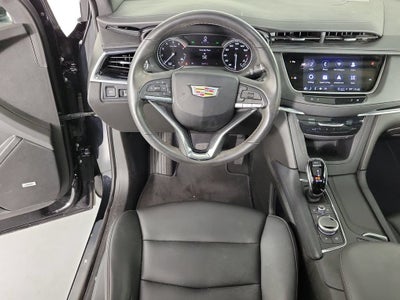 2024 Cadillac XT6 Luxury