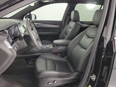 2024 Cadillac XT6 Luxury