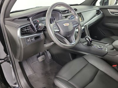 2024 Cadillac XT6 Luxury