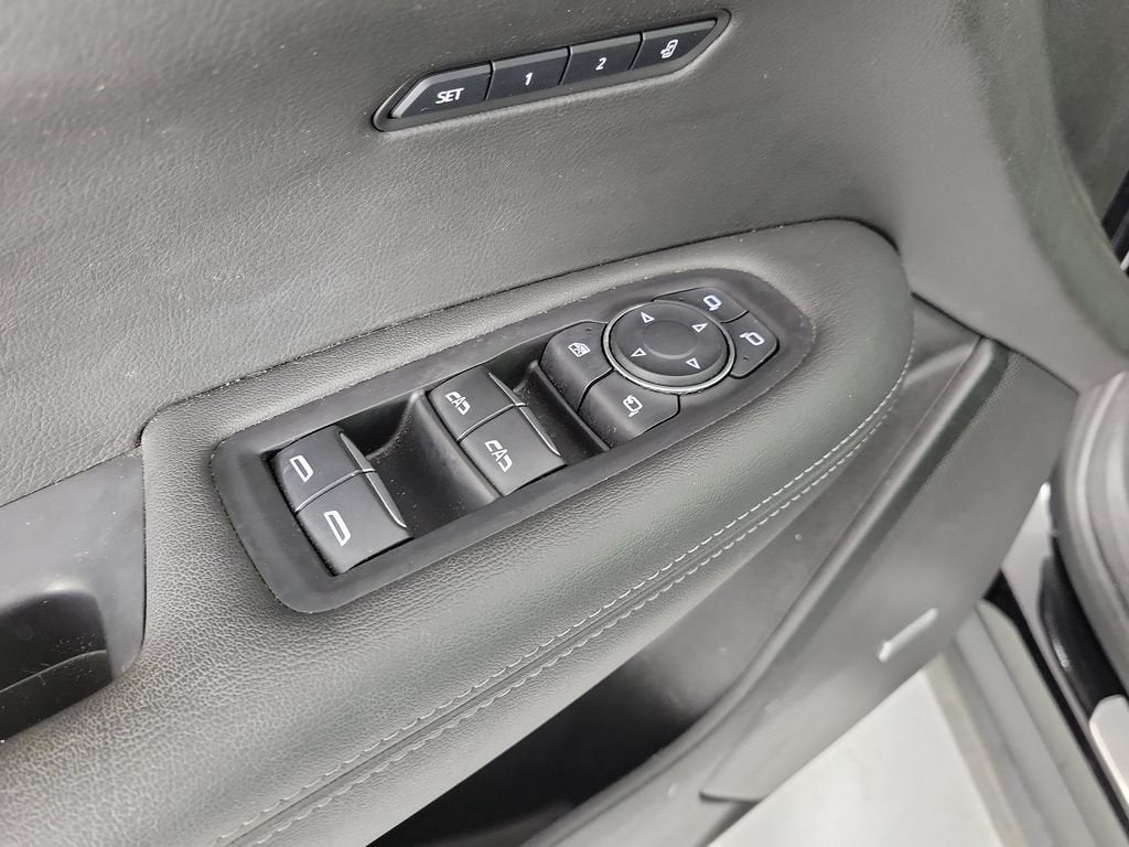 2024 Cadillac XT6 Luxury