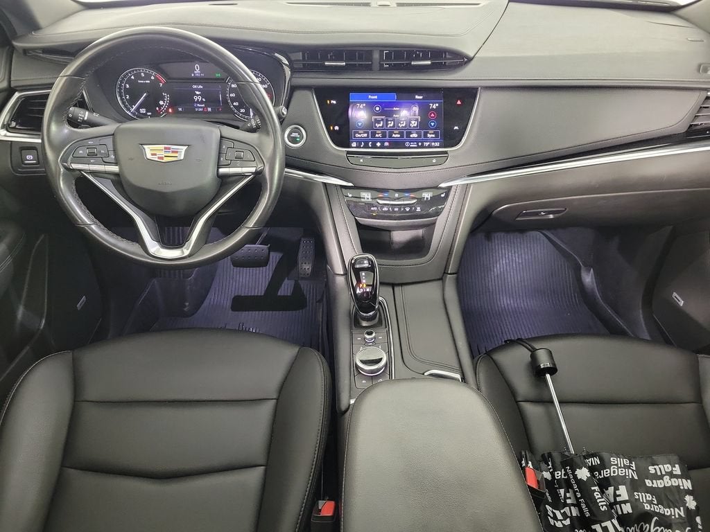 2024 Cadillac XT6 Luxury