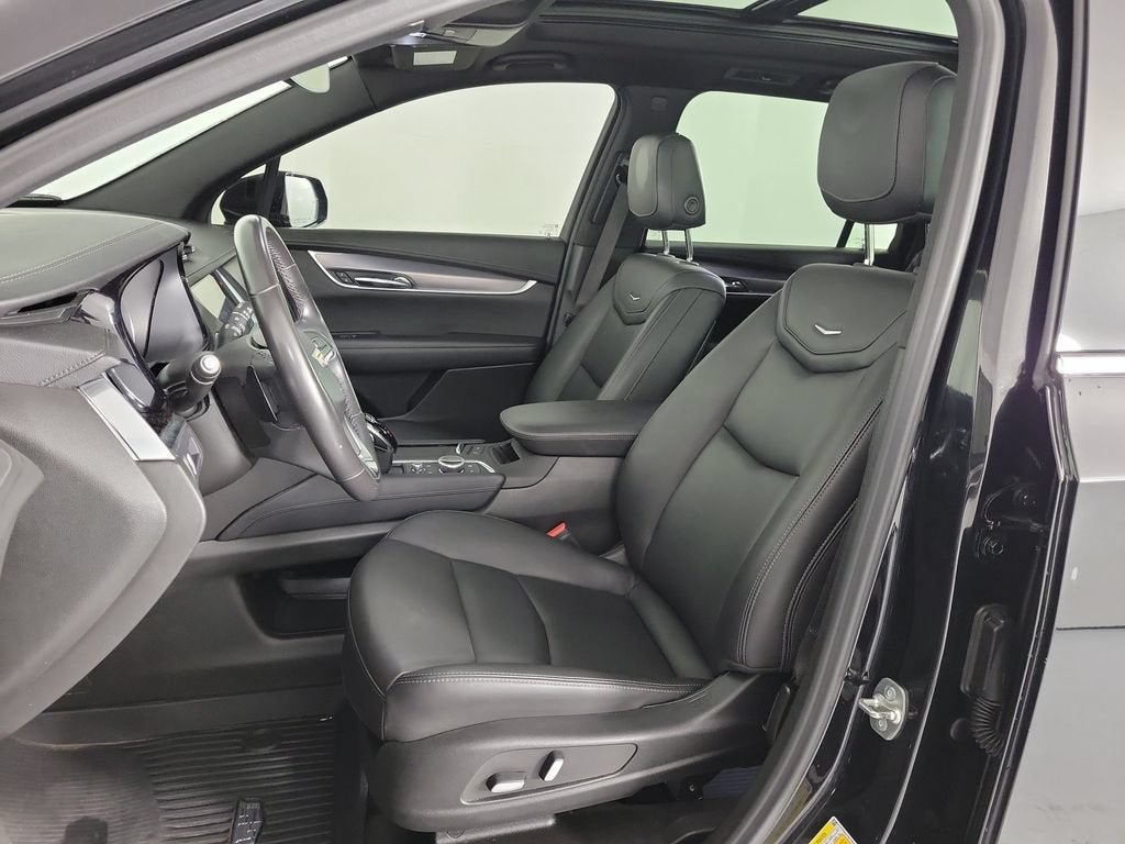 2024 Cadillac XT6 Luxury