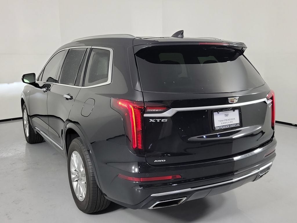 2024 Cadillac XT6 Luxury