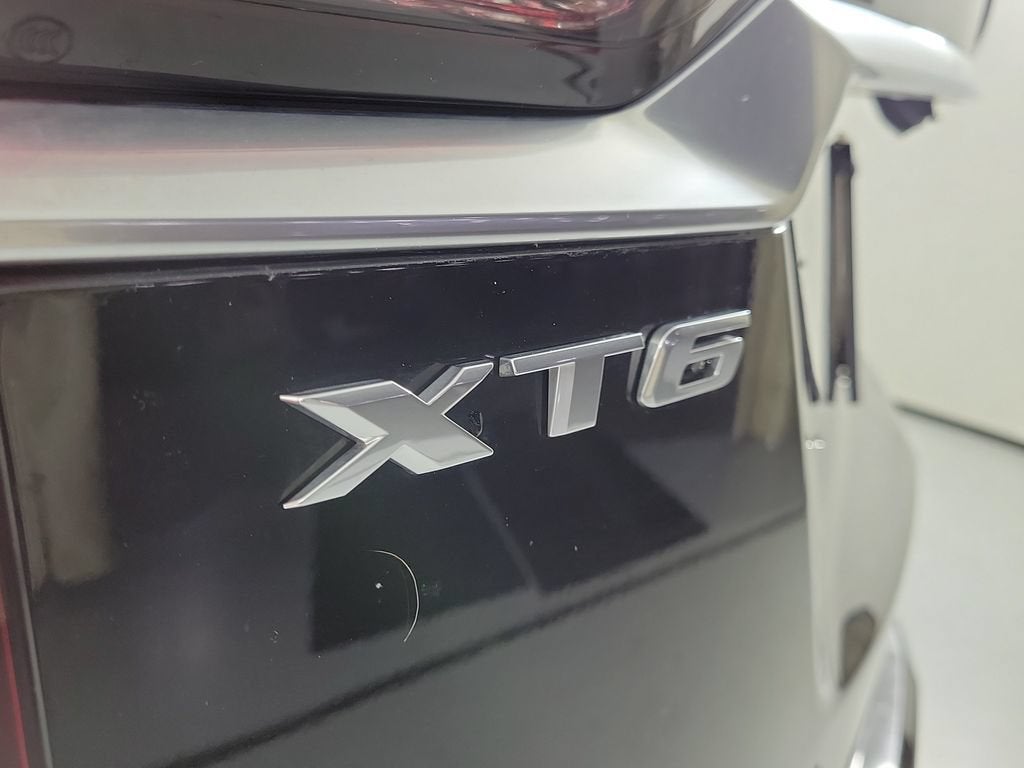 2024 Cadillac XT6 Luxury