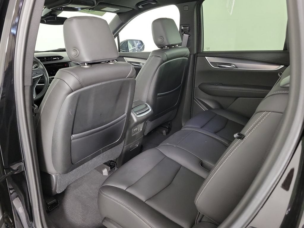 2024 Cadillac XT6 Luxury