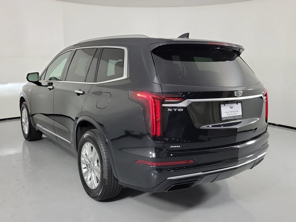 2024 Cadillac XT6 Luxury