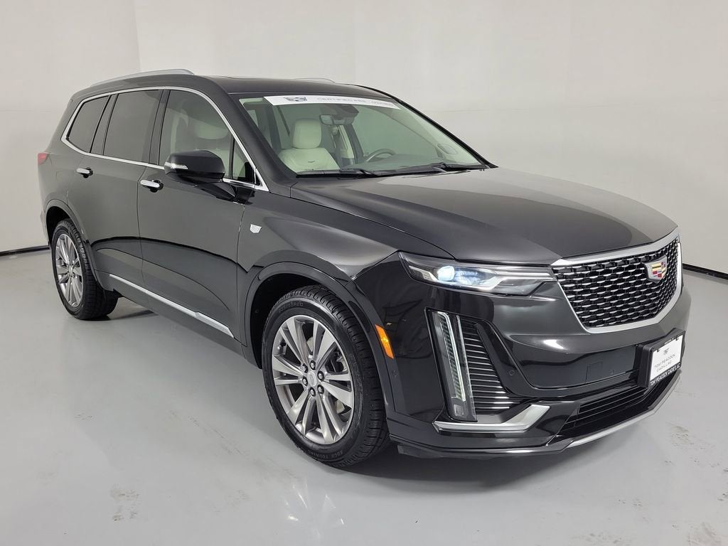 2023 Cadillac XT6 Premium Luxury
