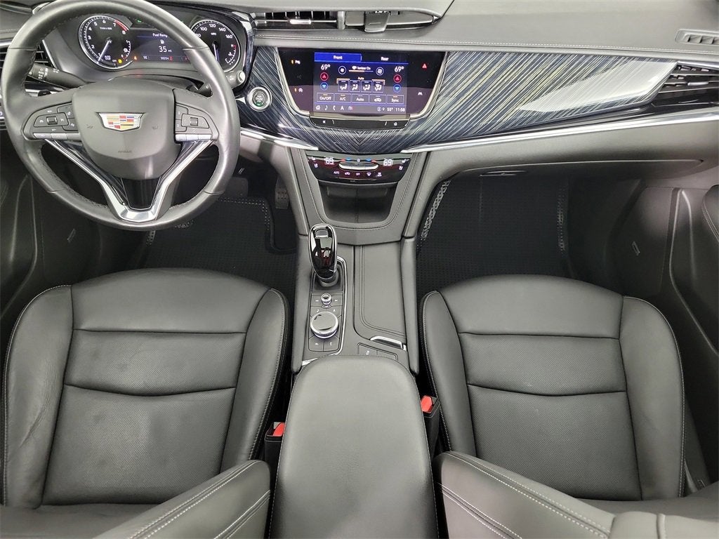 2023 Cadillac XT6 Premium Luxury