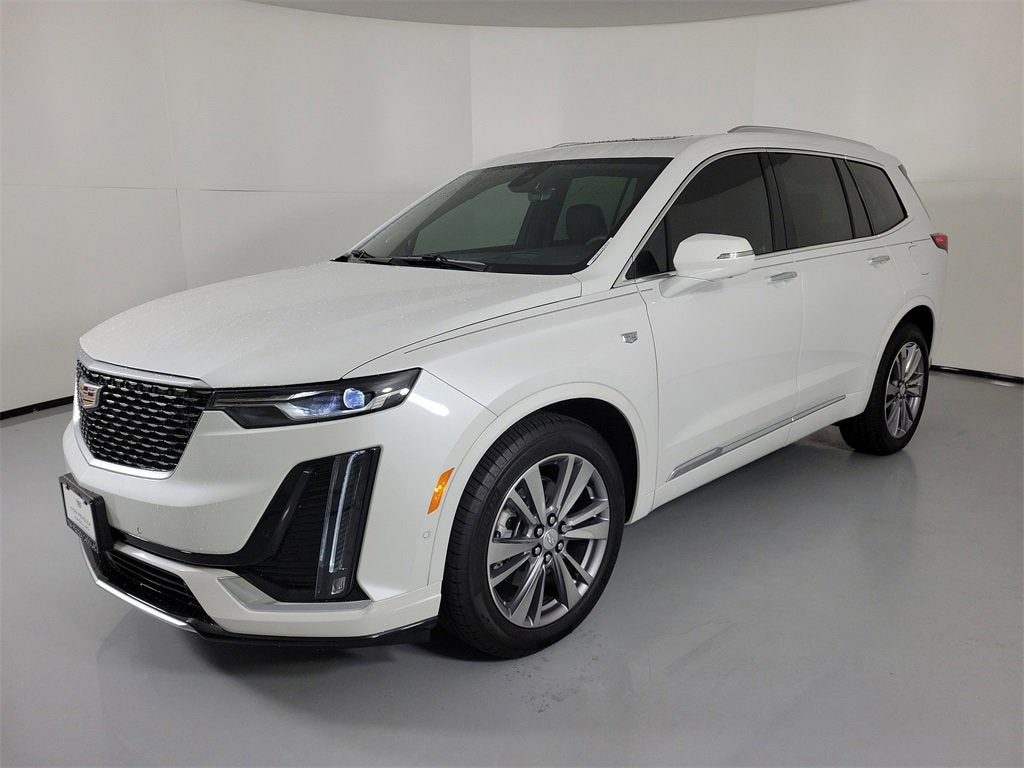 2025 Cadillac XT6 Premium Luxury