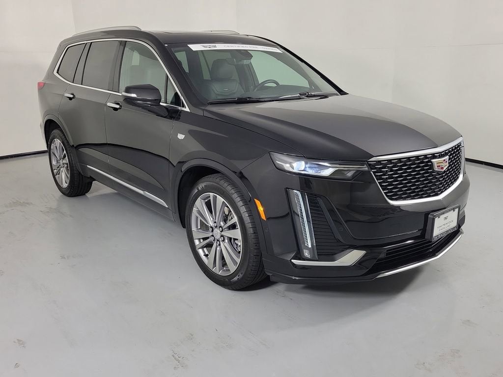 2025 Cadillac XT6 Premium Luxury