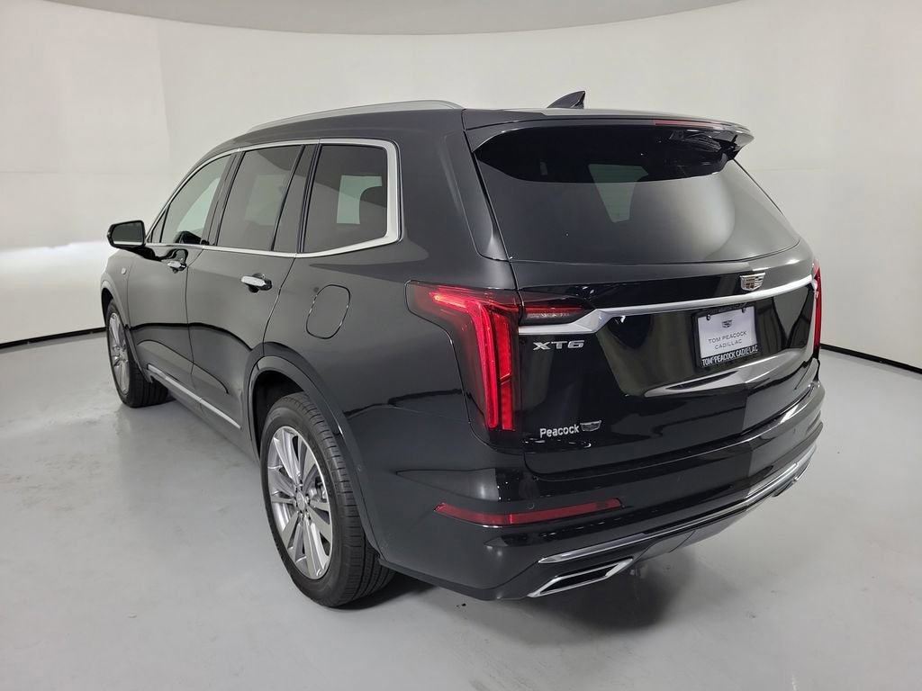 2025 Cadillac XT6 Premium Luxury
