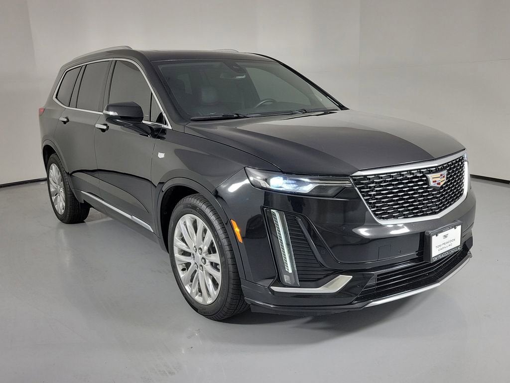 2021 Cadillac XT6 Premium Luxury