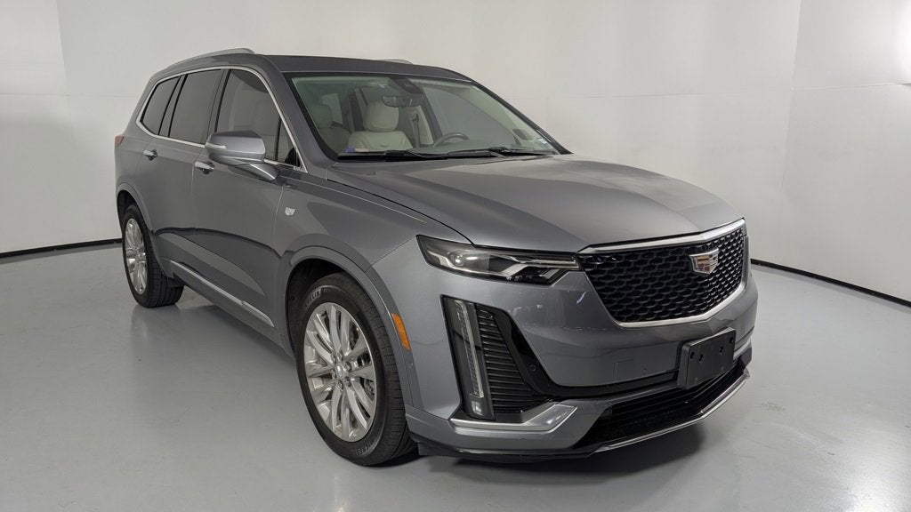 2022 Cadillac XT6 Premium Luxury